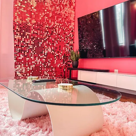 Dolly'S Glam Getaway - Glittering Gem Near Broadway Villa Nashville Exterior photo